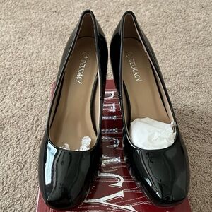 Delicacy Shiny Black Women's Heels